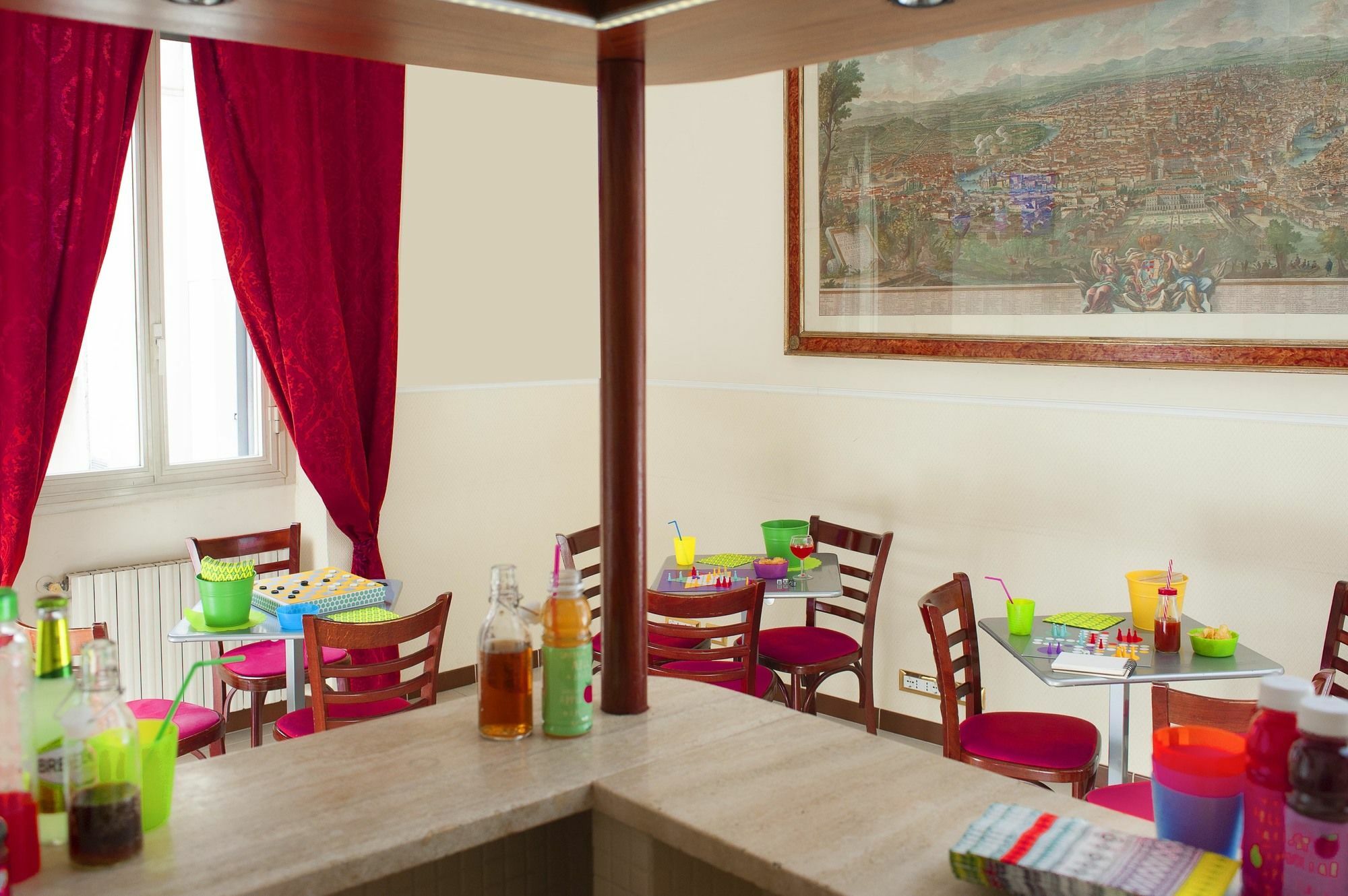 Budget Des Artistes Hostel
